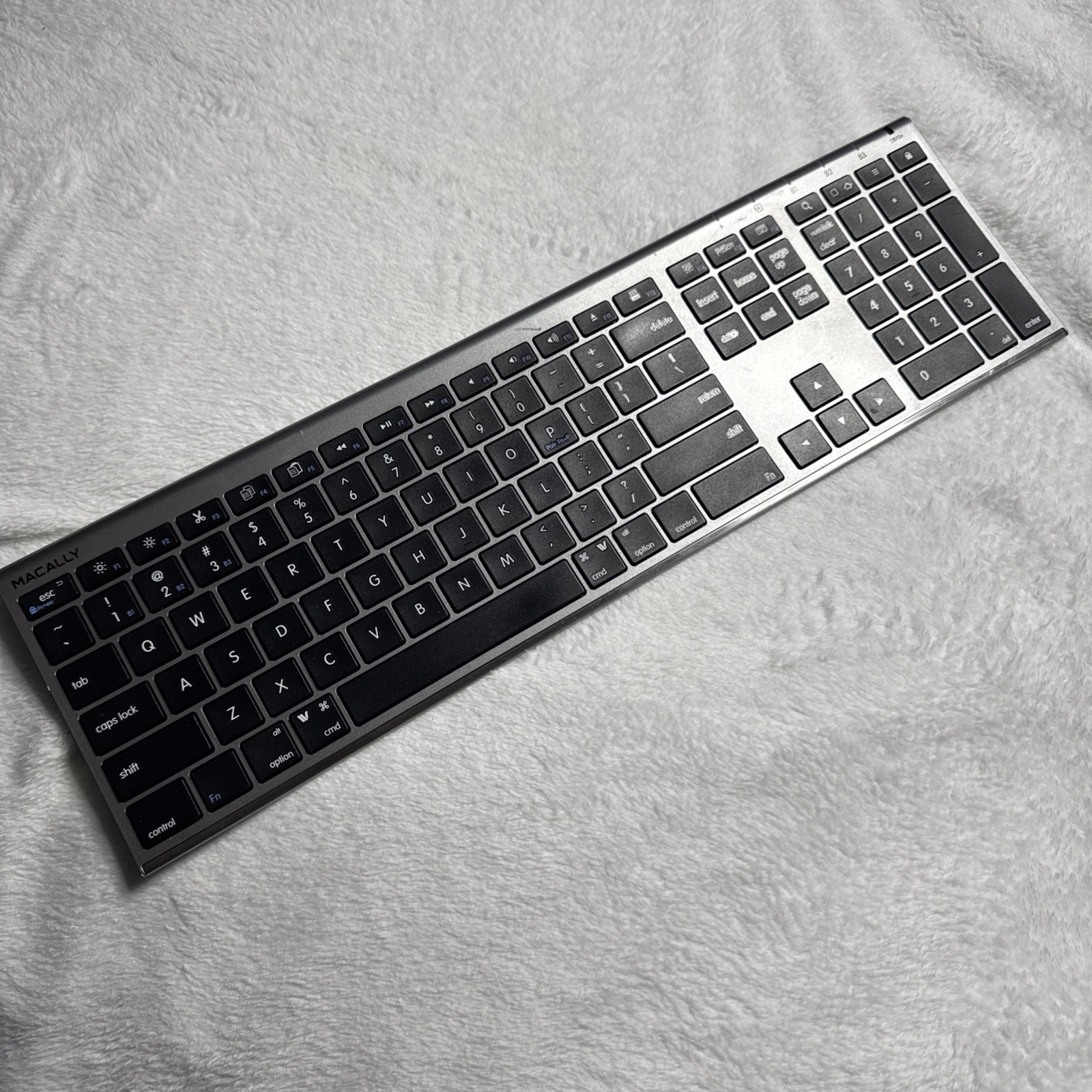 Macally Bluetooth Wireless Keyboard For Mac