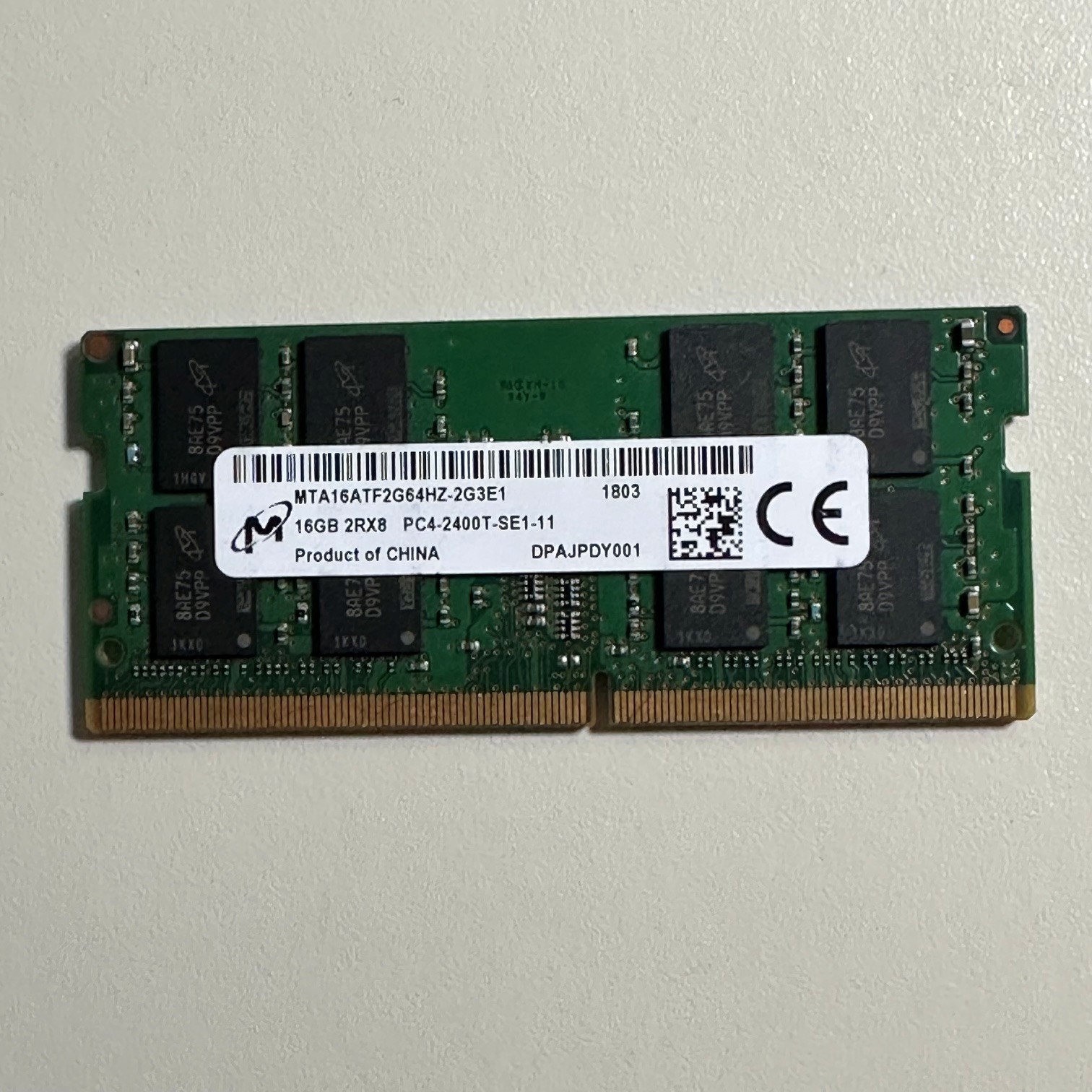 Micron 16GB DDR4 Laptop RAM SODIMM PC4-2400T 2Rx8gb MTA16ATF2G64HZ - 2G3E1