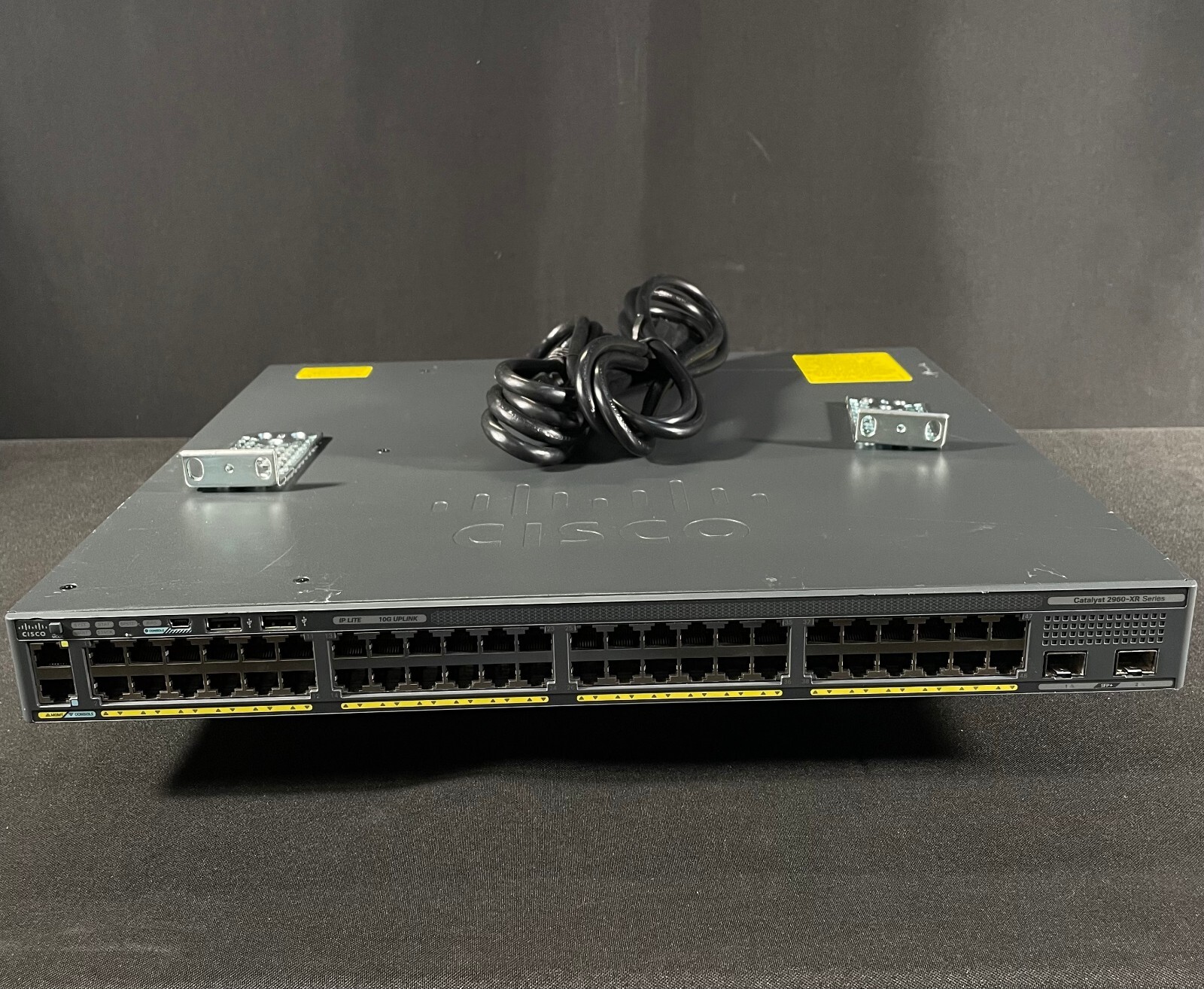 Cisco WS-C2960XR-48TD-I  48 Ports  Network Switch w/ 2x AC  - Same Day Shipping