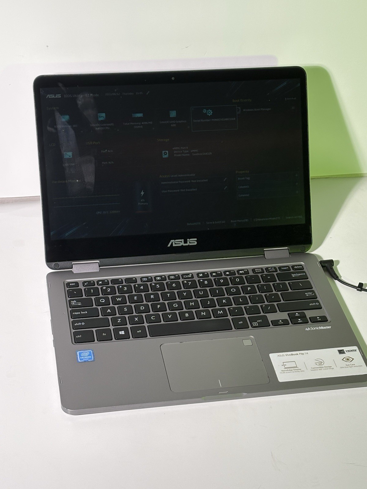 ASUS VivoBook Flip 14 FHD Touch Intel Celeron N4020 4GB RAM 250 GB W11