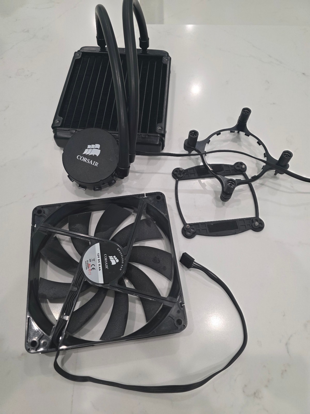 Corsair Hydro Series Liquid Cooler for Intel M\B's.