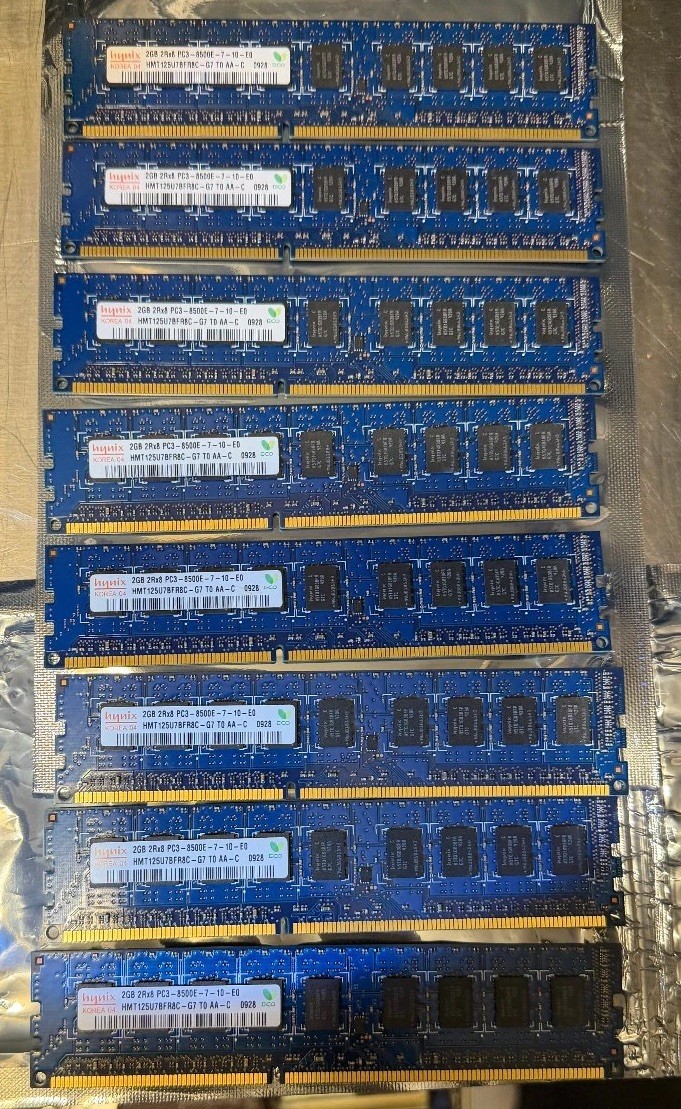 16GB  Hynix PC3-8500E/DDR3-1066 ECC UDIMM server/workstation memory 8X2GB