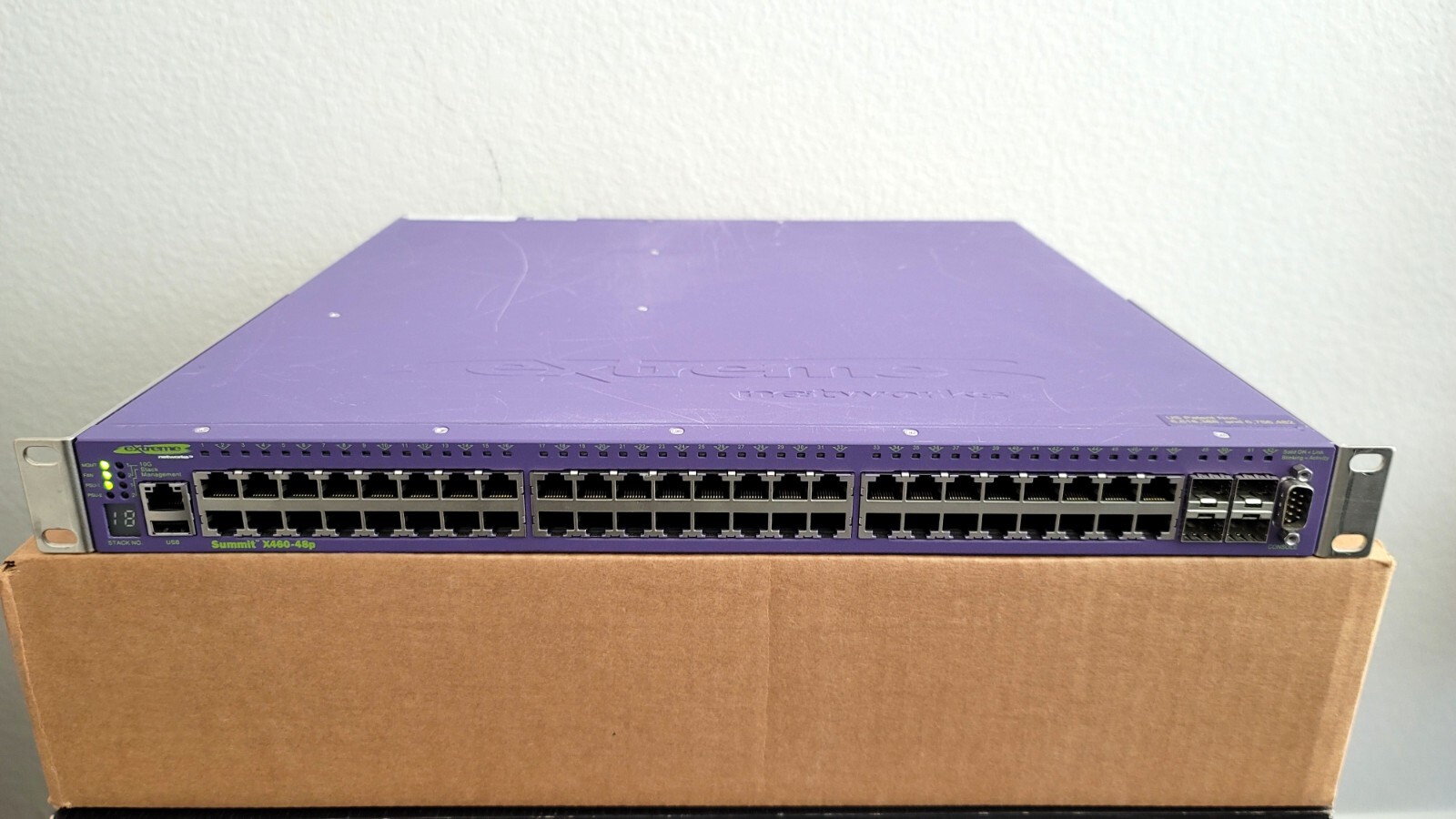 Extreme Networks X460-48P 16404 with Expansion Module 2-Port 10G SFP+ XGM3-2SF