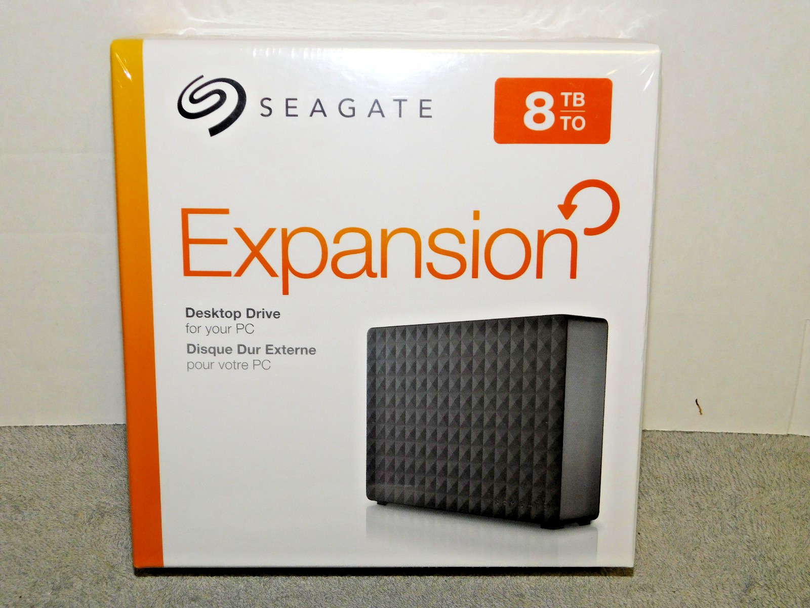 Seagate Desktop Drive 8 TB Expansion External Hard Drive SRDONF2  USB 3.0