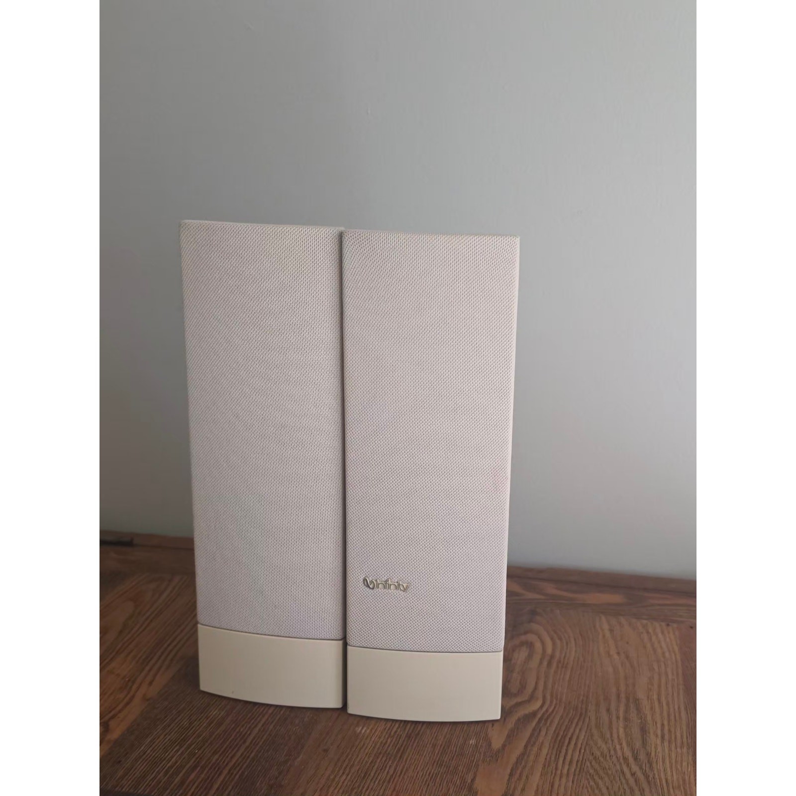 Pair of High End Infinity AF Ivory Computer Speakers Works