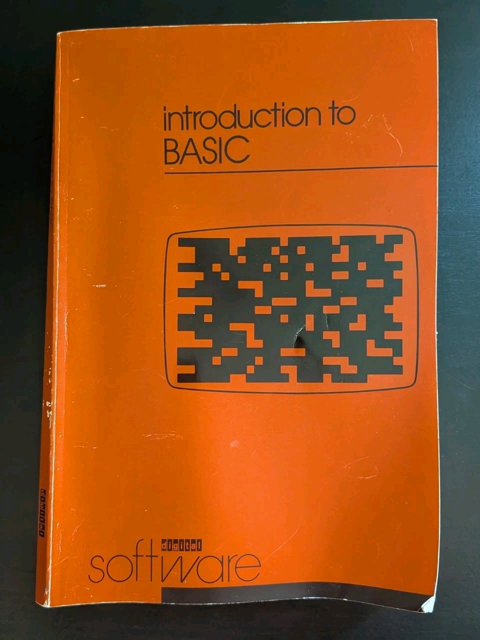 1982 Digital Software " Introduction to basic" manual CP/M VT180 series Vintage