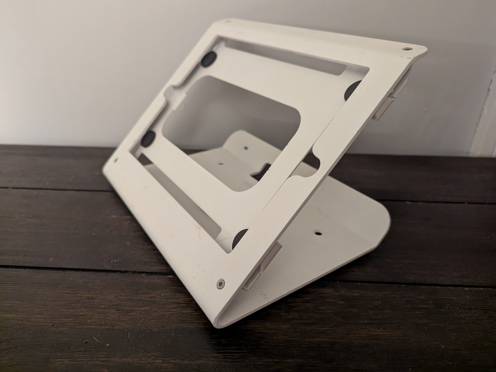 Beelta Tablet Kiosk POS Stand 360 Swivel X001CLZ8OZ iPad Pro 9.7 Compatible