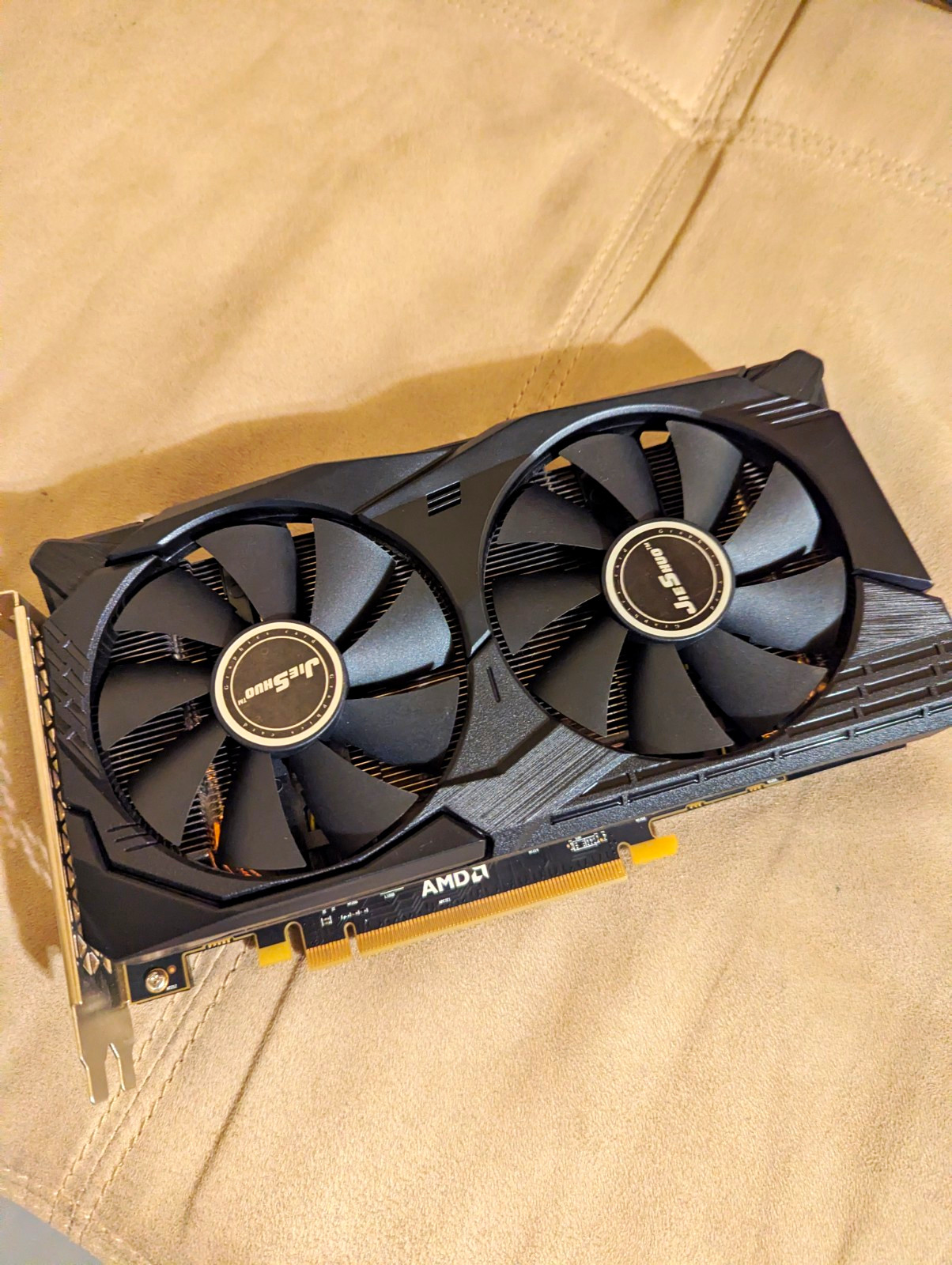 AMD Radeon 8GB GDDR6 PCIe x16. ** Please Read Description 