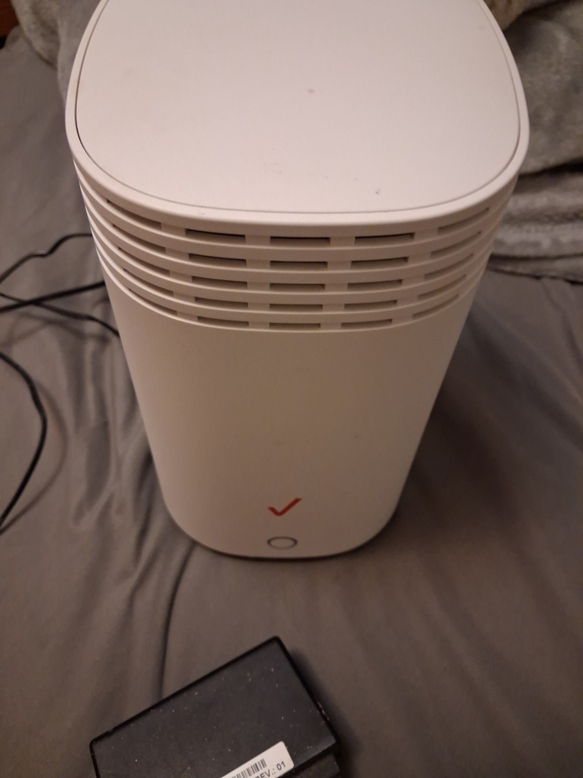 Verizon Fios E3200 Wi-Fi 6 Range Extender w/ AC 12V 3.5A Tower & Power Cord