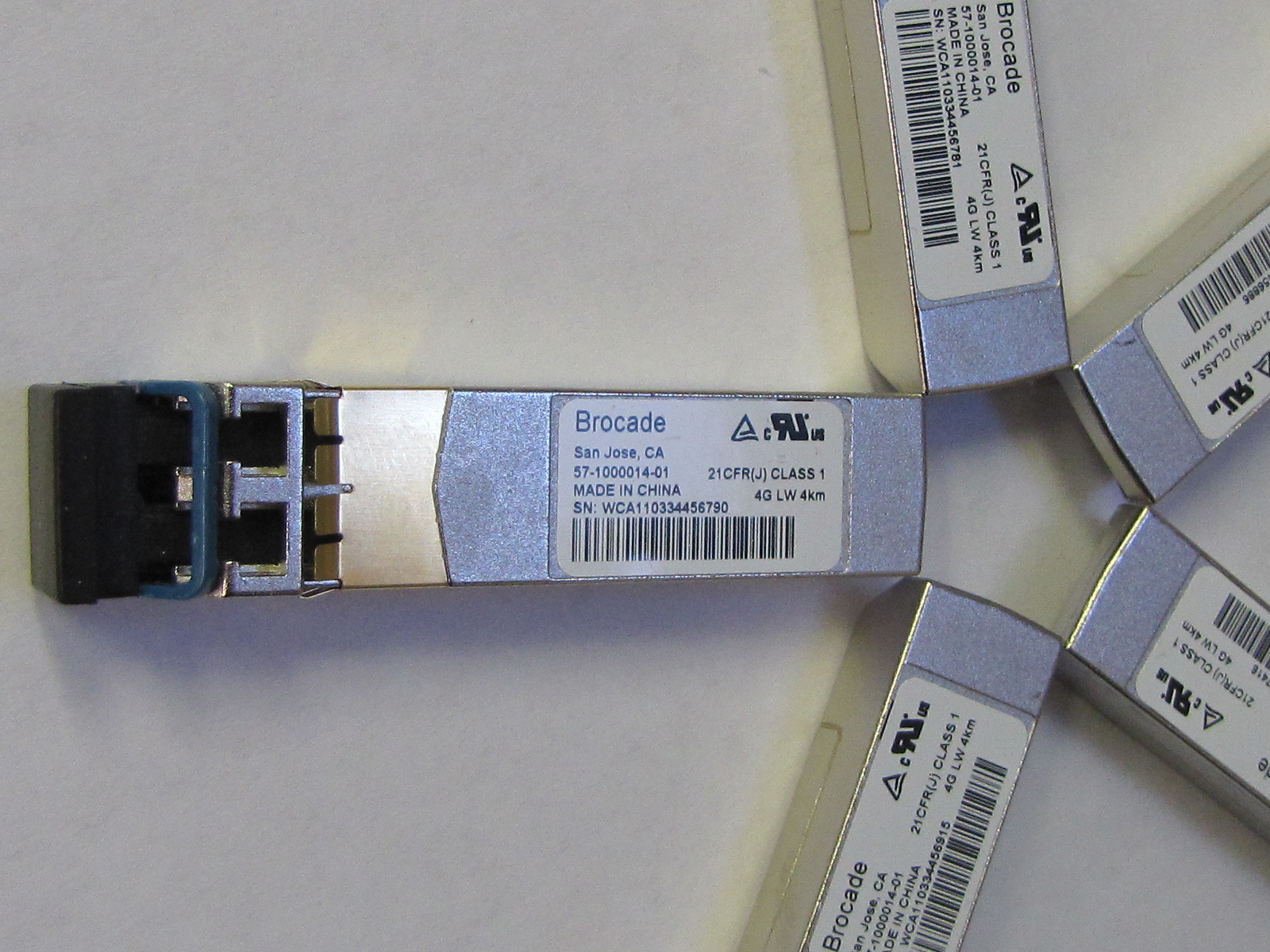Brocade XBR-000142 SFP 57-1000014-01 4G 4Km 100-652-516 48000 4900 5000 300 200E