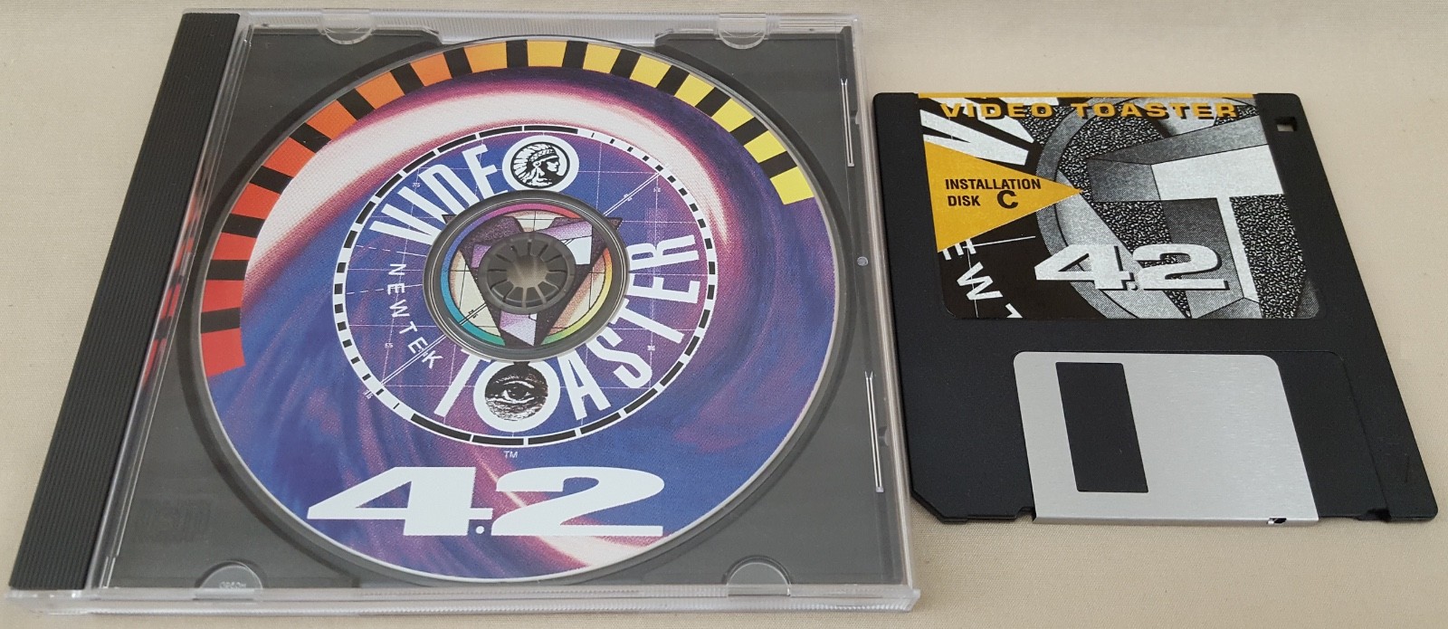 Amiga NewTek Video Toaster & Flyer v4.2C CD & Install Disk 4000(T) 3000(T) 2000