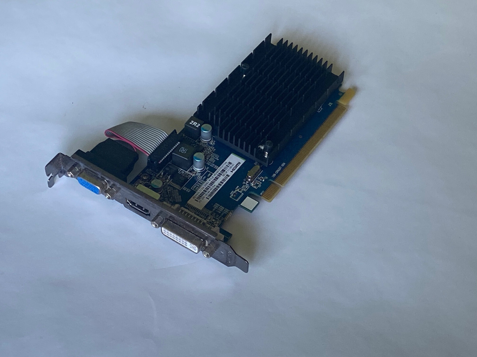 Sapphire 299-1E164-401SA Radeon HD5450 512MB HDMI PCI-E Graphics Card