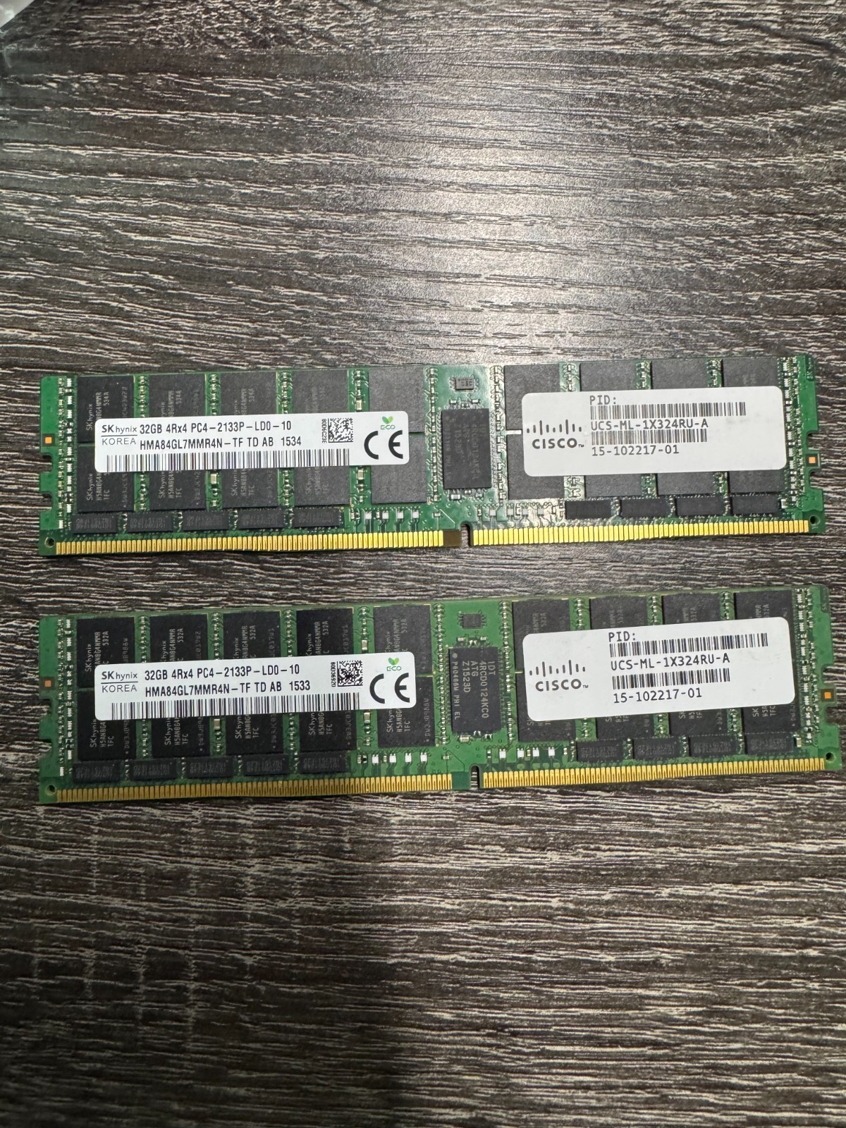 Cisco UCS-ML-1X324RU-A (SKhynix 32GB 4Rx4 DDR4-2133p-LD0-10) from Cisco UCS