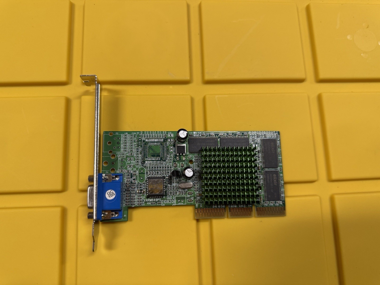 XFX NVIDIA Riva TNT2 M64 AGP 32MB SDR VGA Vintage Graphics Card PV-T02A-BR V9.0