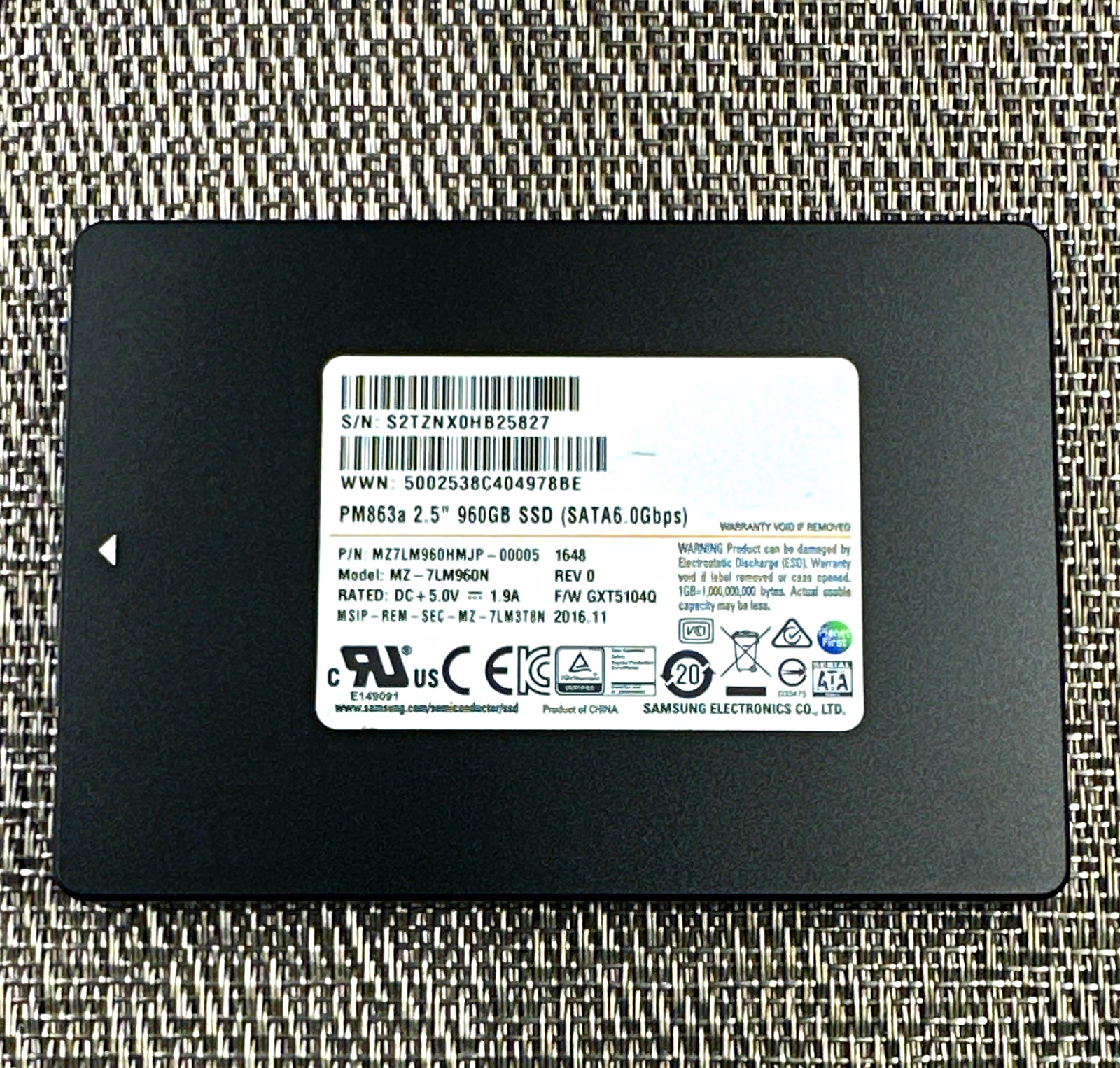 Samsung PM863a 960GB 2.5 SATA 6Gb/s Enterprise SSD MZ-7LM960N MZ7LM960HMJP Drive