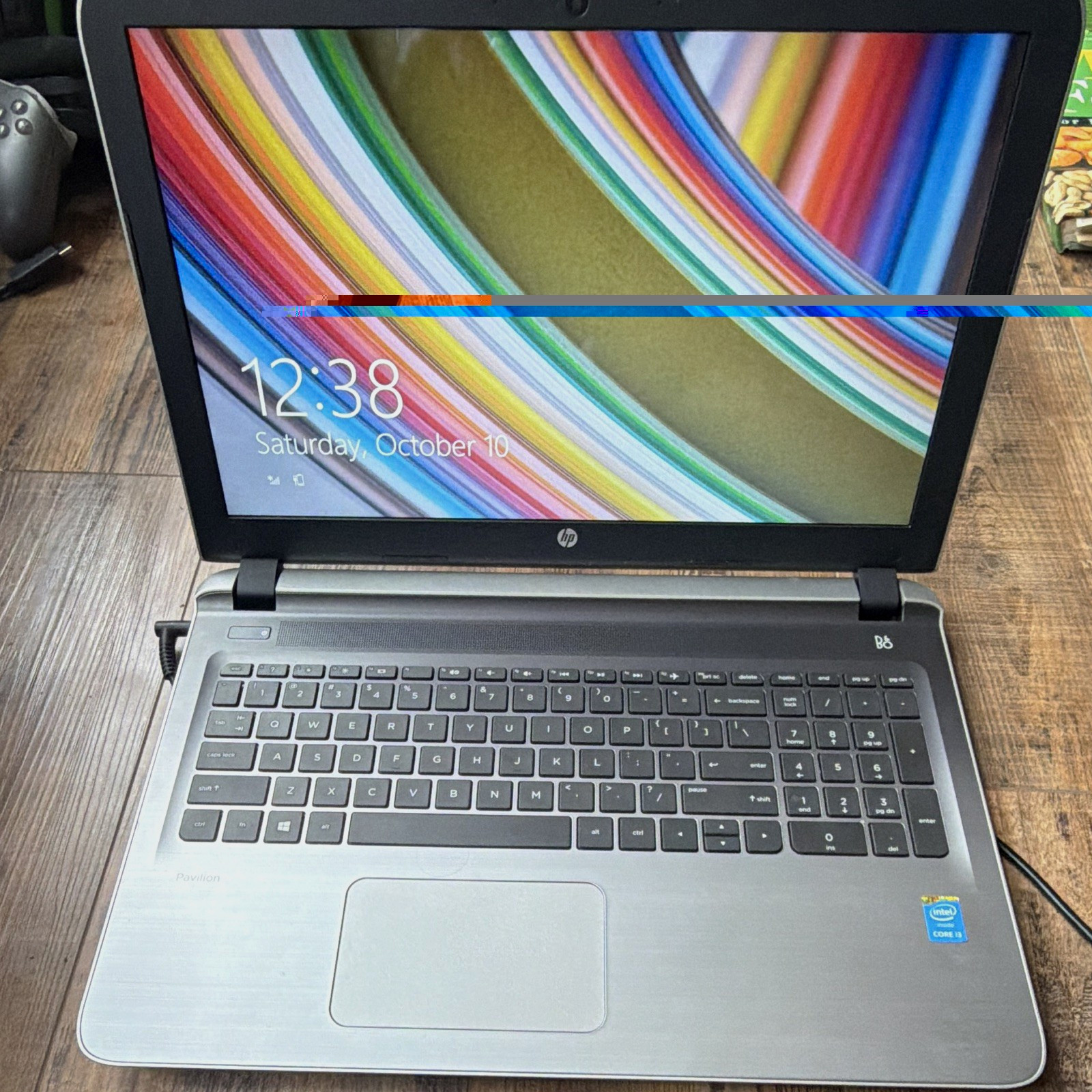 HP Pavilion 15.6in Core i3 8GB 1TB HDD+128GB SSD Win10 FHD Charger