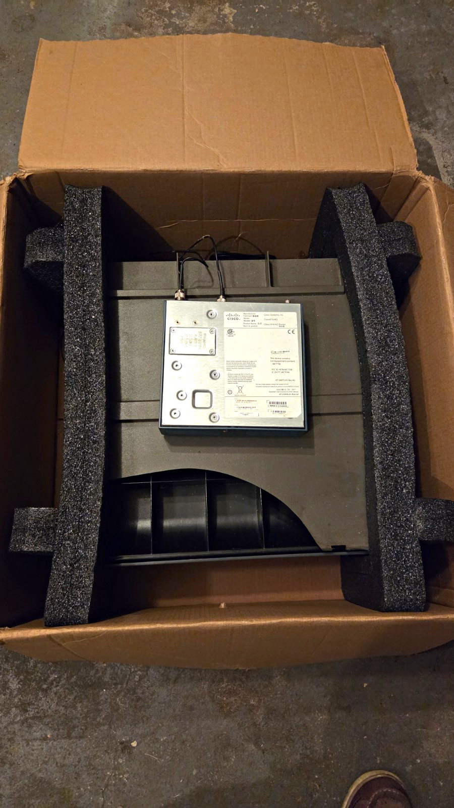 Cisco C819G-4G-A-K9 V02 819 4G LTE Integrated Services Router MC7700