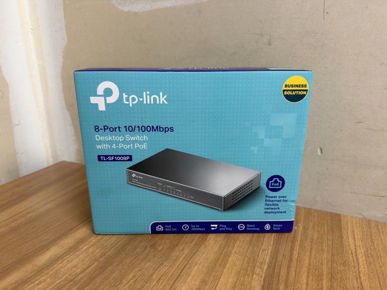 TP-LINK Technologies TP-Link (TL-SF1008P) 8-Ports External Switch Managed