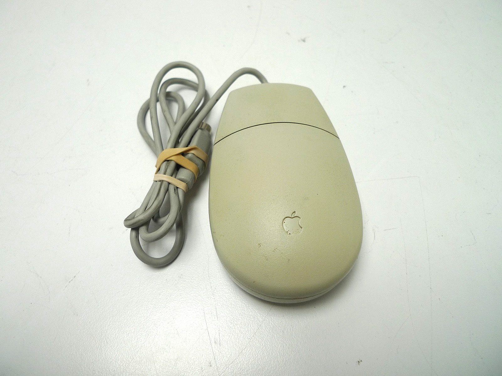 Apple Desktop Bus Vintage Wired Mouse II M2706