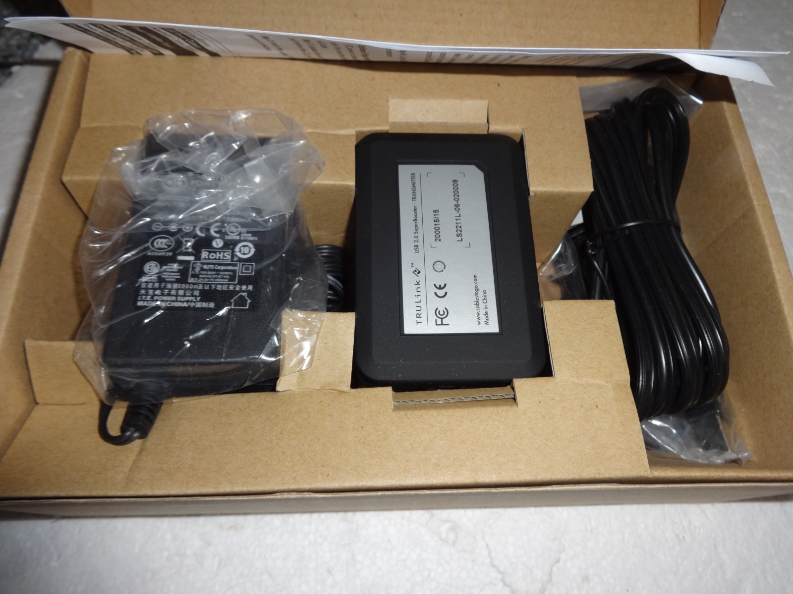 Cables to Go TruLink USB 2.0 Superbooster Dongle Transmitter USB extender 53880