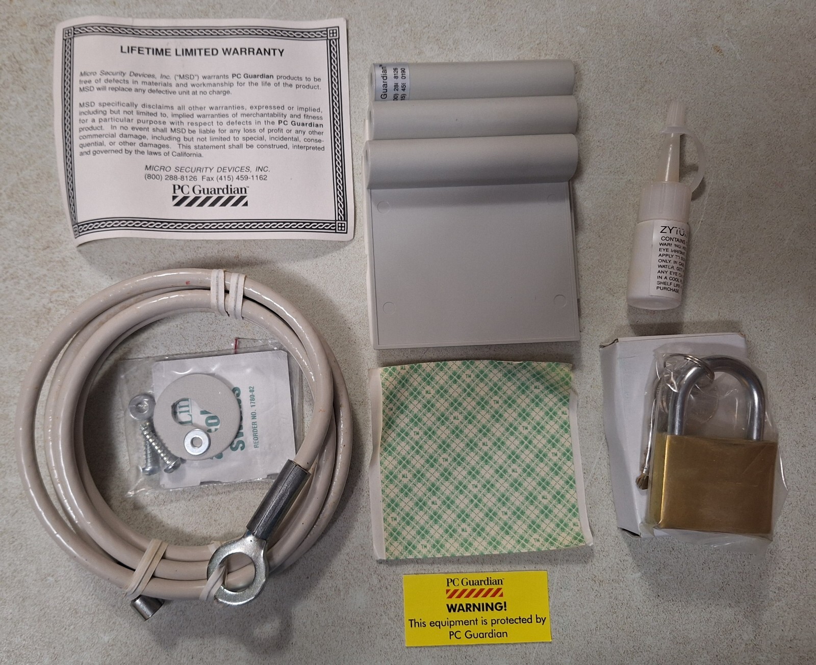 PC Guardian UT-36 Universal Anti-Theft Kit 6' Security Cable, Padlock with Zyton