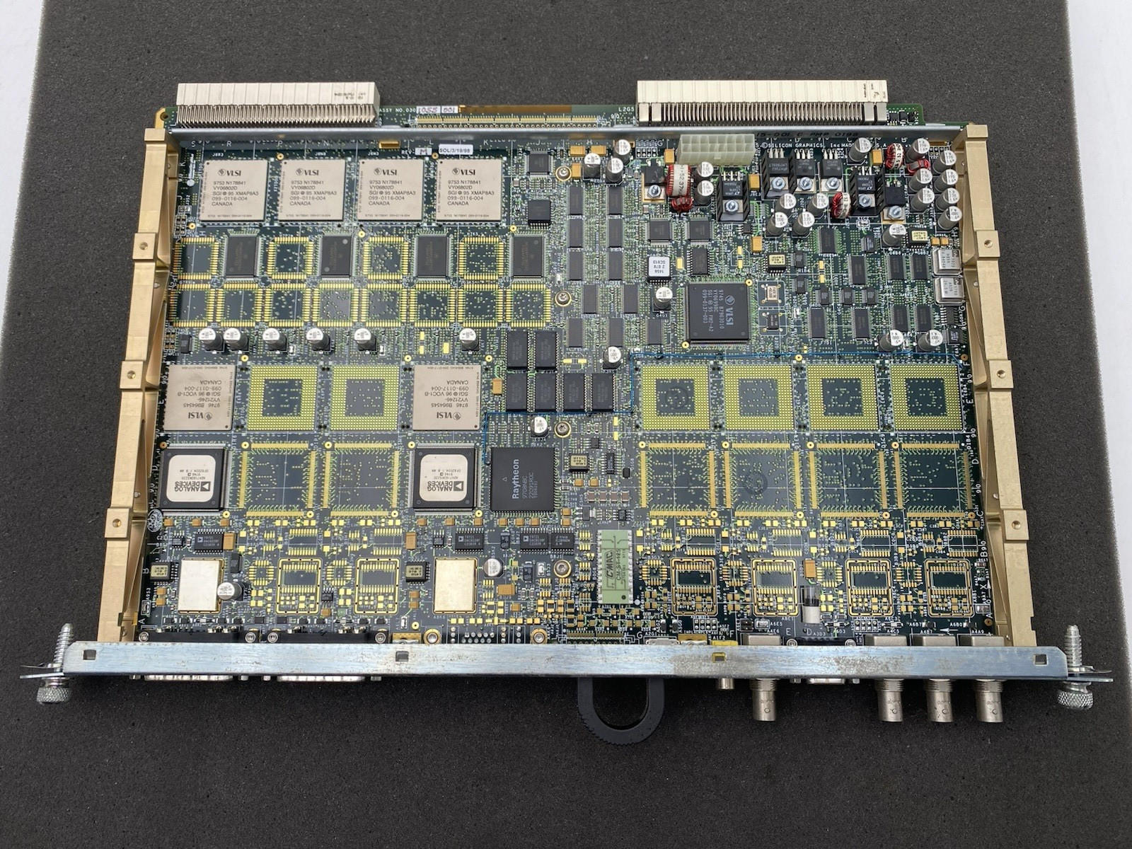 SGI Silicon Graphics ONYX 2 DG5-2 Display Generator