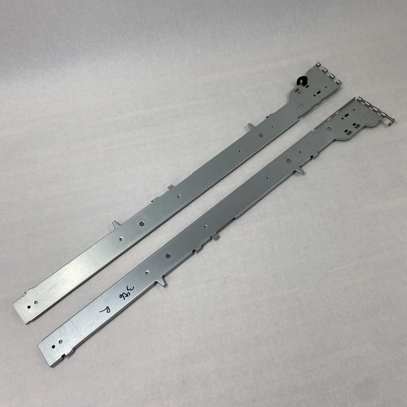 IBM 32P1891 H150786 2U xSeries 345 346 Left And Right Inner Rail Kit Set
