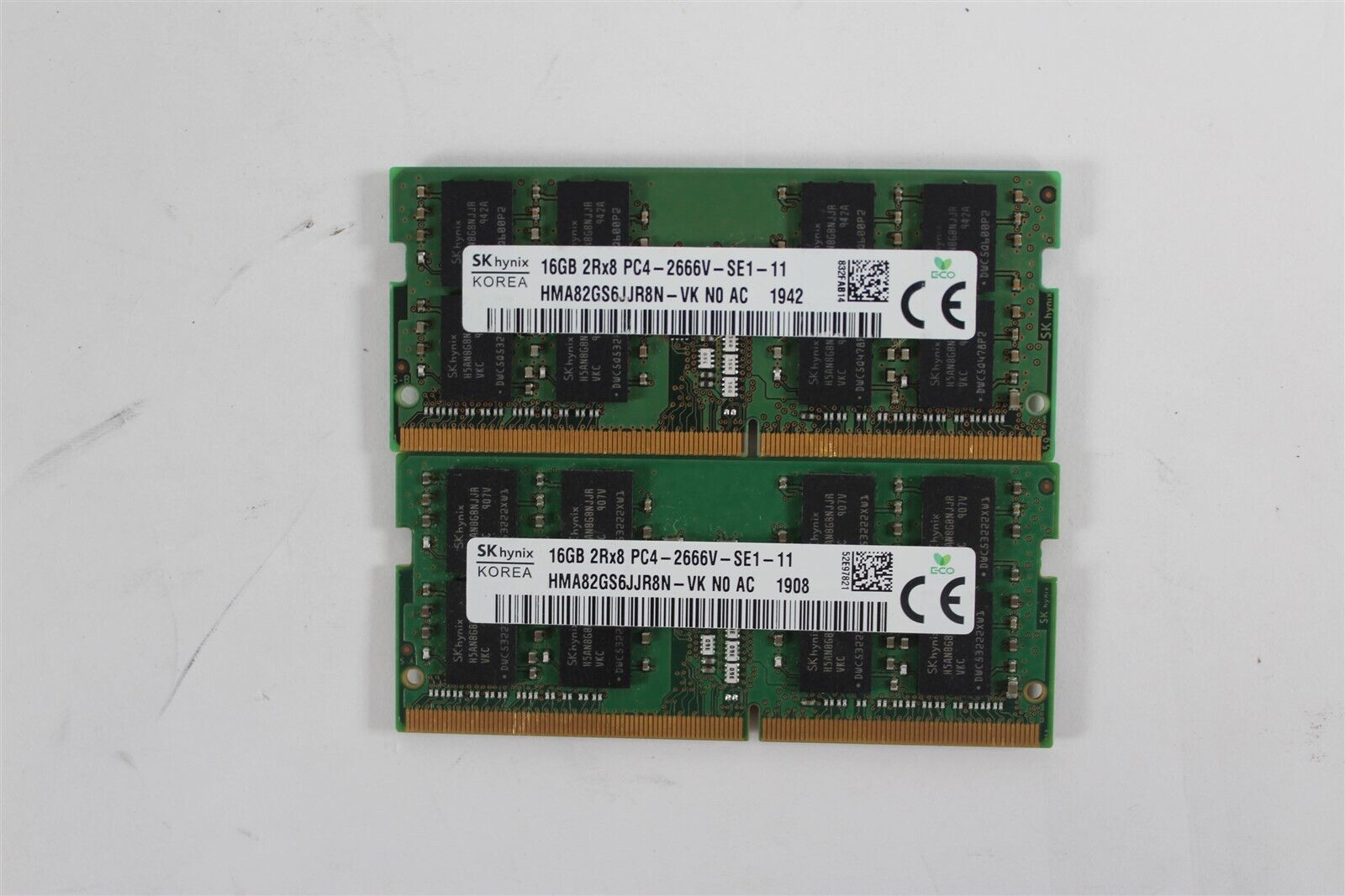 32GB (2x16GB) SK Hynix HMA82GS6JJR8N 2Rx8 PC4-21300 DDR4-2666V Laptop Memory