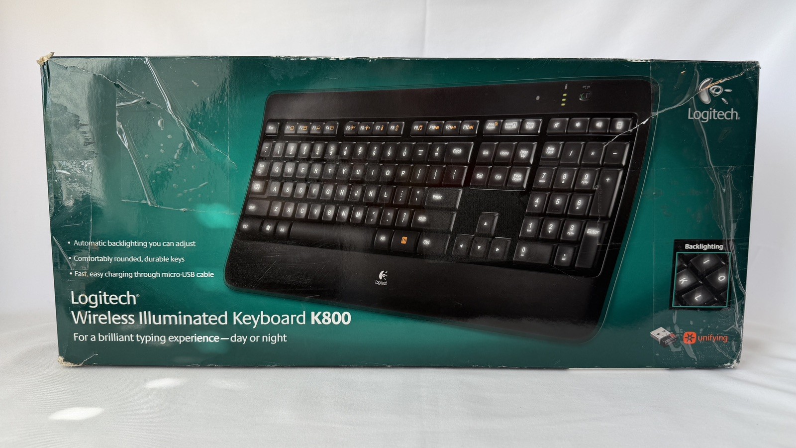 Logitech K800 Wireless Illuminated Keyboard - 920-002359 - Open Box New