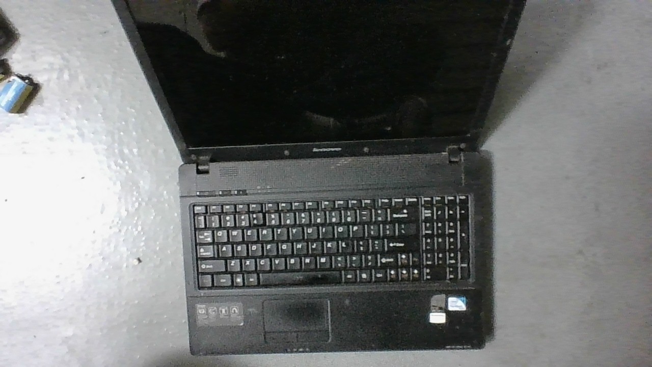 LENOVO 15.6" Windows 10 Pro.