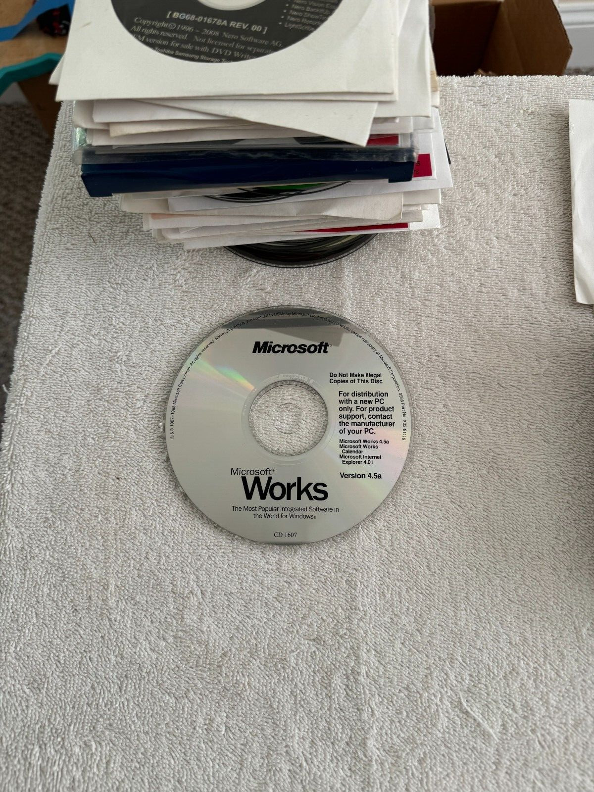 Microsoft Works V4.5a - Works 4.5a/Works Calendar/ Internet Explorer 4.01 1998