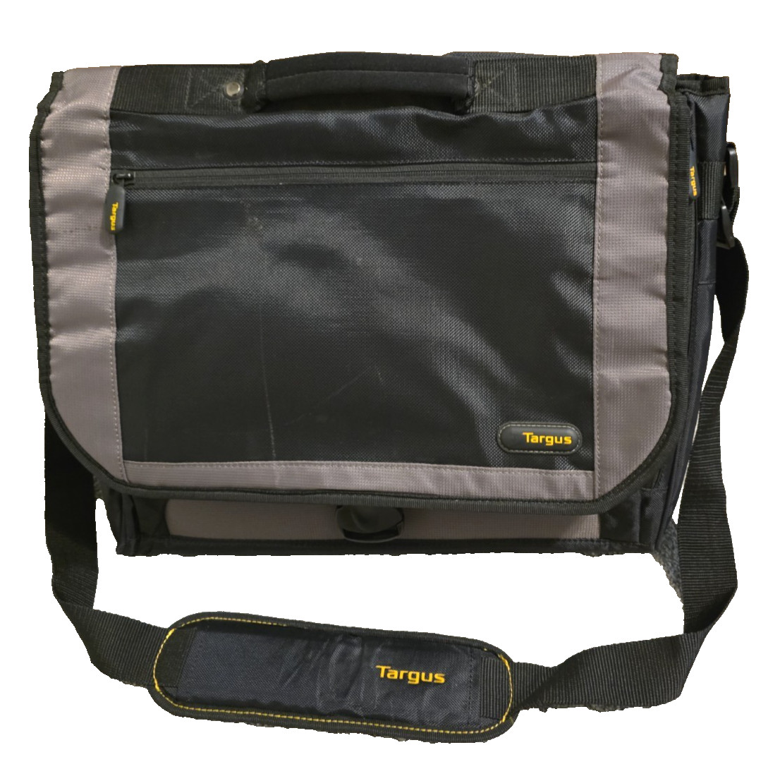 Targus CityGear 17.3" Laptop Messenger Bag TCG200 Black Gray Case W/ Strap Used