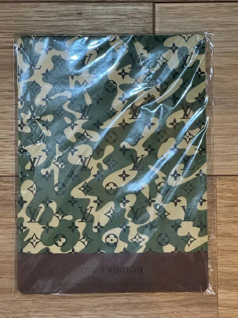 Louis Vuitton x Takashi Murakami Mouse Pad Monogramouflage Numero Tokyo Limited
