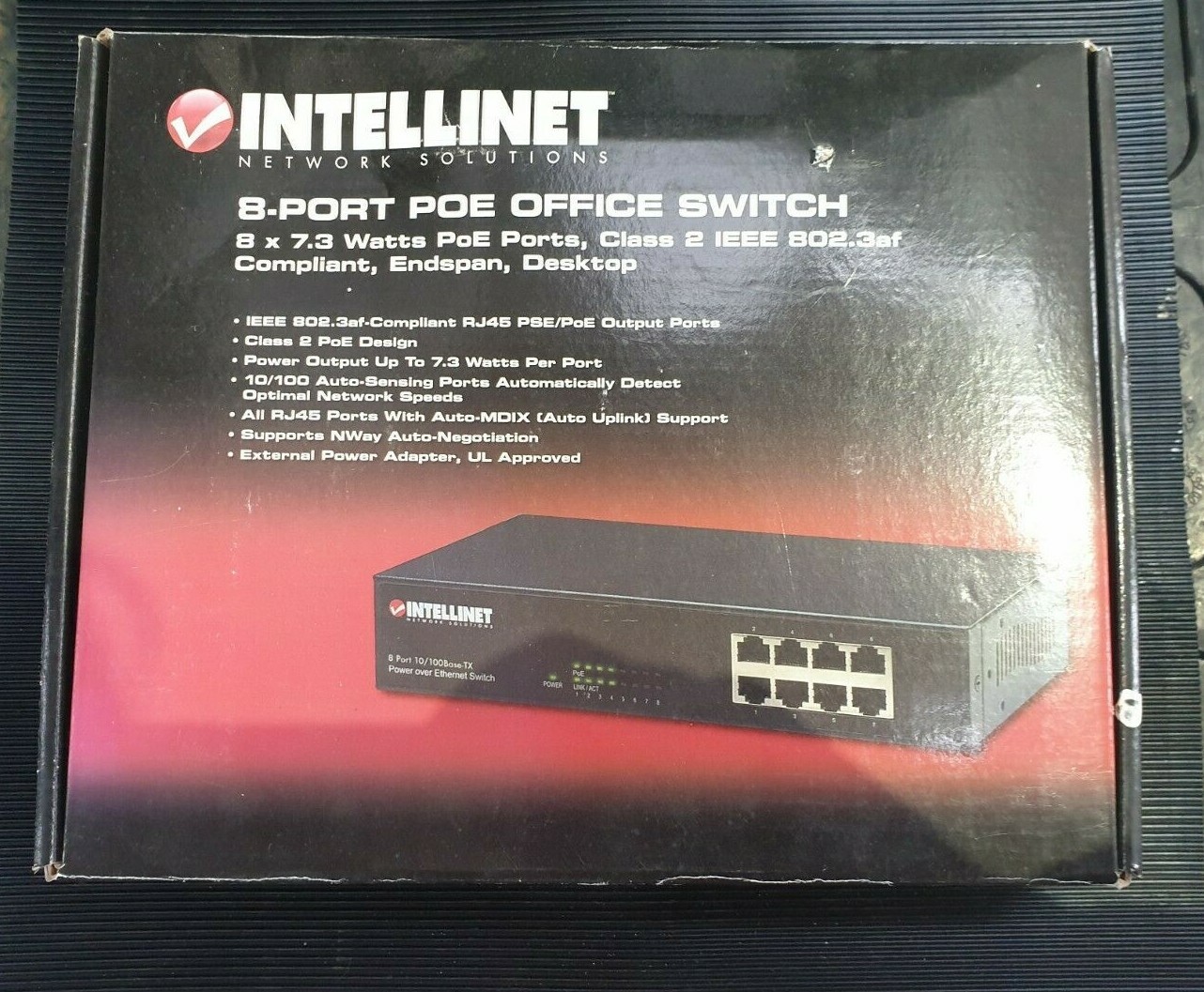 Intellinet 560412 8 Port Network Switch (R5S1.4)