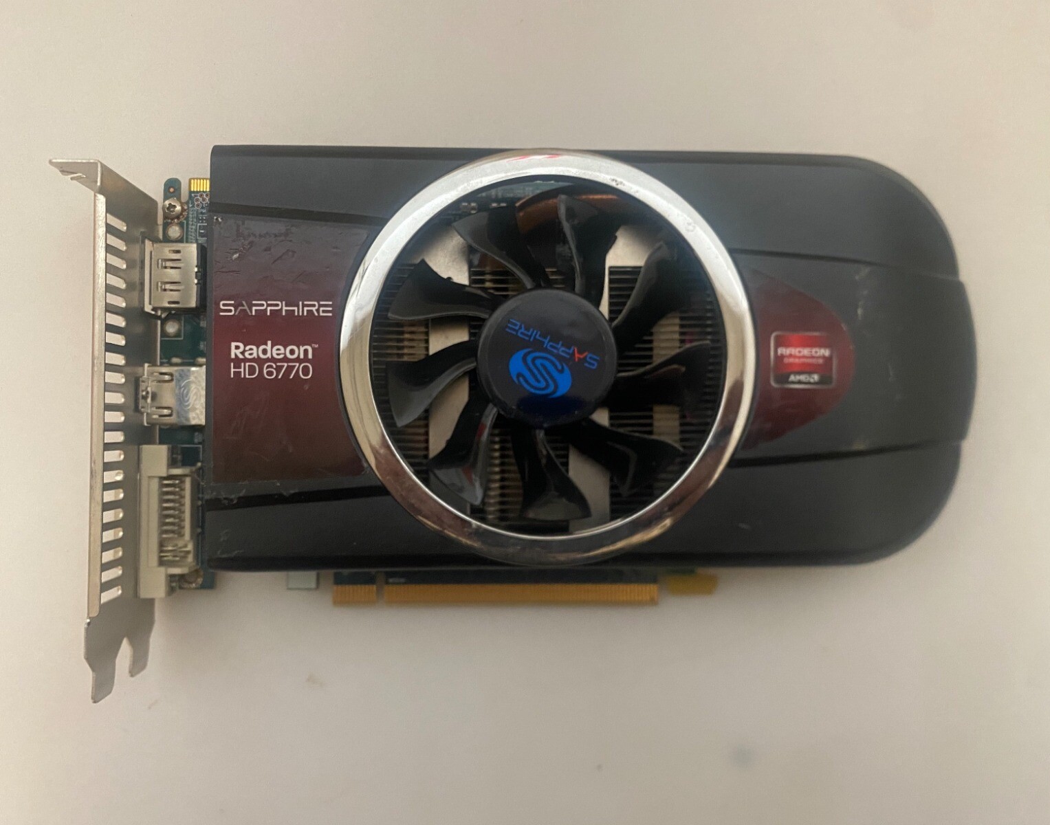 Sapphire Radeon HD6770 1G GDDR5 PCIe 2.0x16 DP HDMI DVI-I 299-AE144-205SA Card