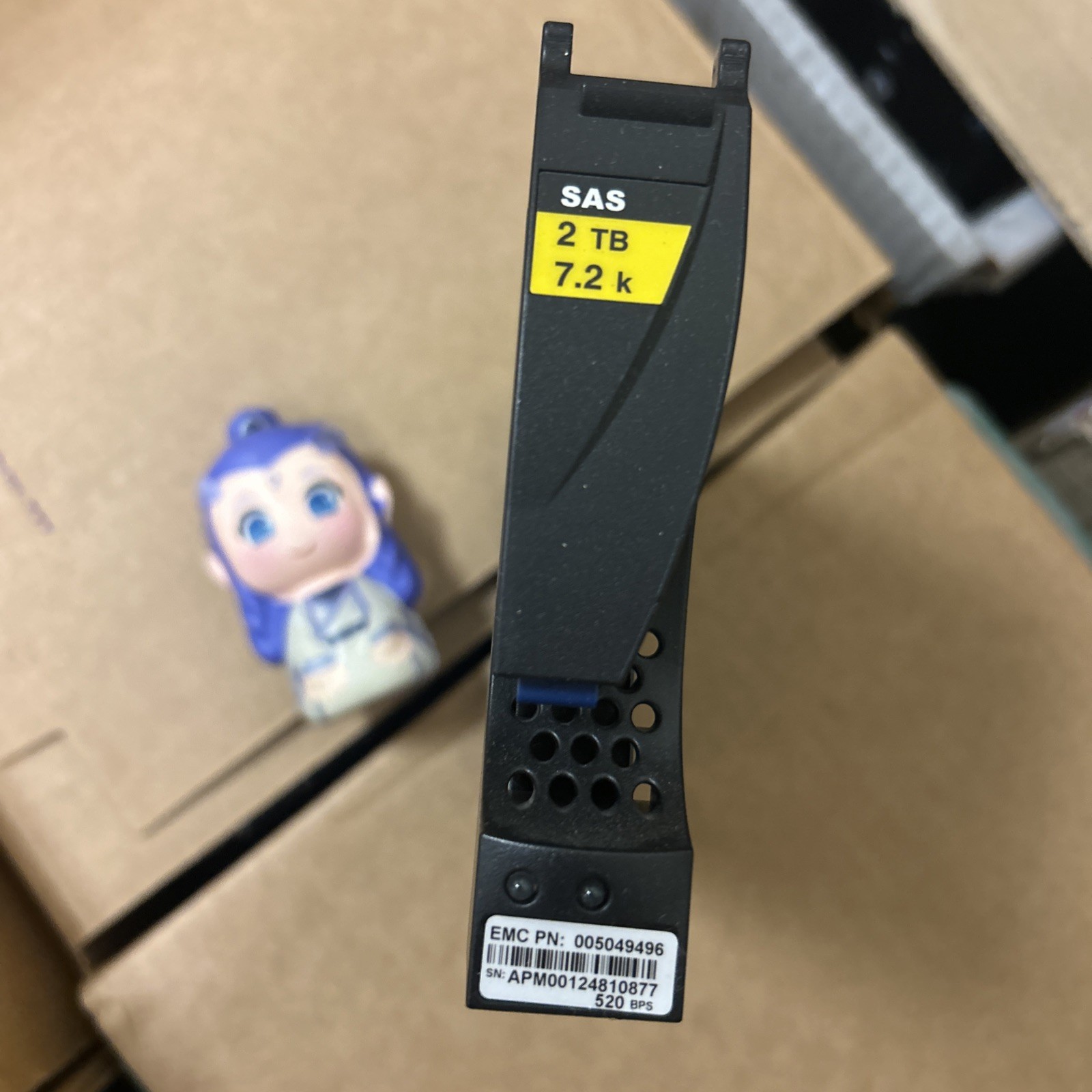 EMC V4-VS07-020 2TB SAS 3.5" 7.2K 520BPS HDD  VNX  005050140 005049496 005050329
