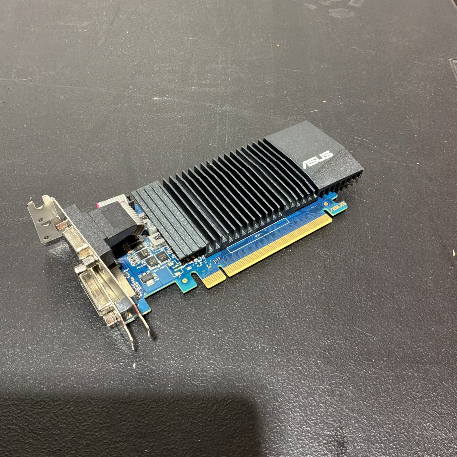 ASUS Geforce GT710 2GB DDR5 GT710-SL-2GD5-CSM  Video Card