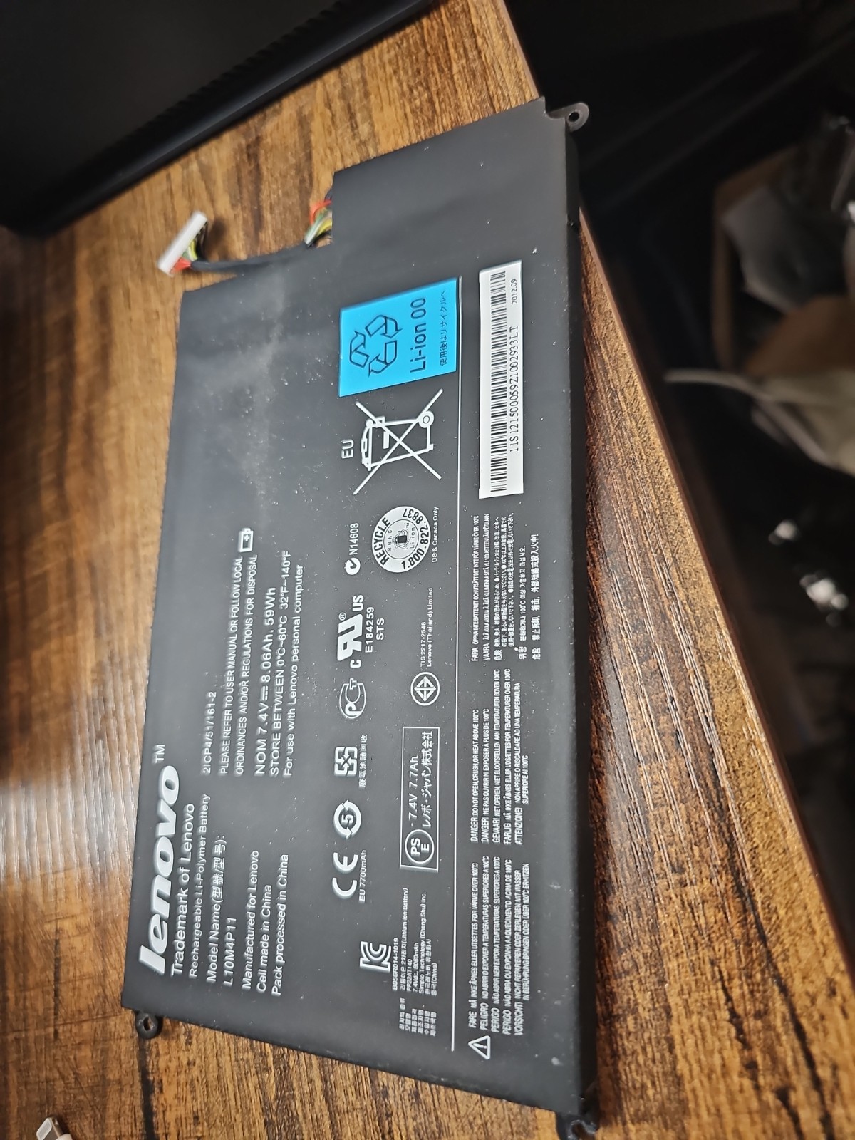 Lenovo L10M4P11 Genuine Laptop Battery 7.4V 59Wh Li-Polymer OEM