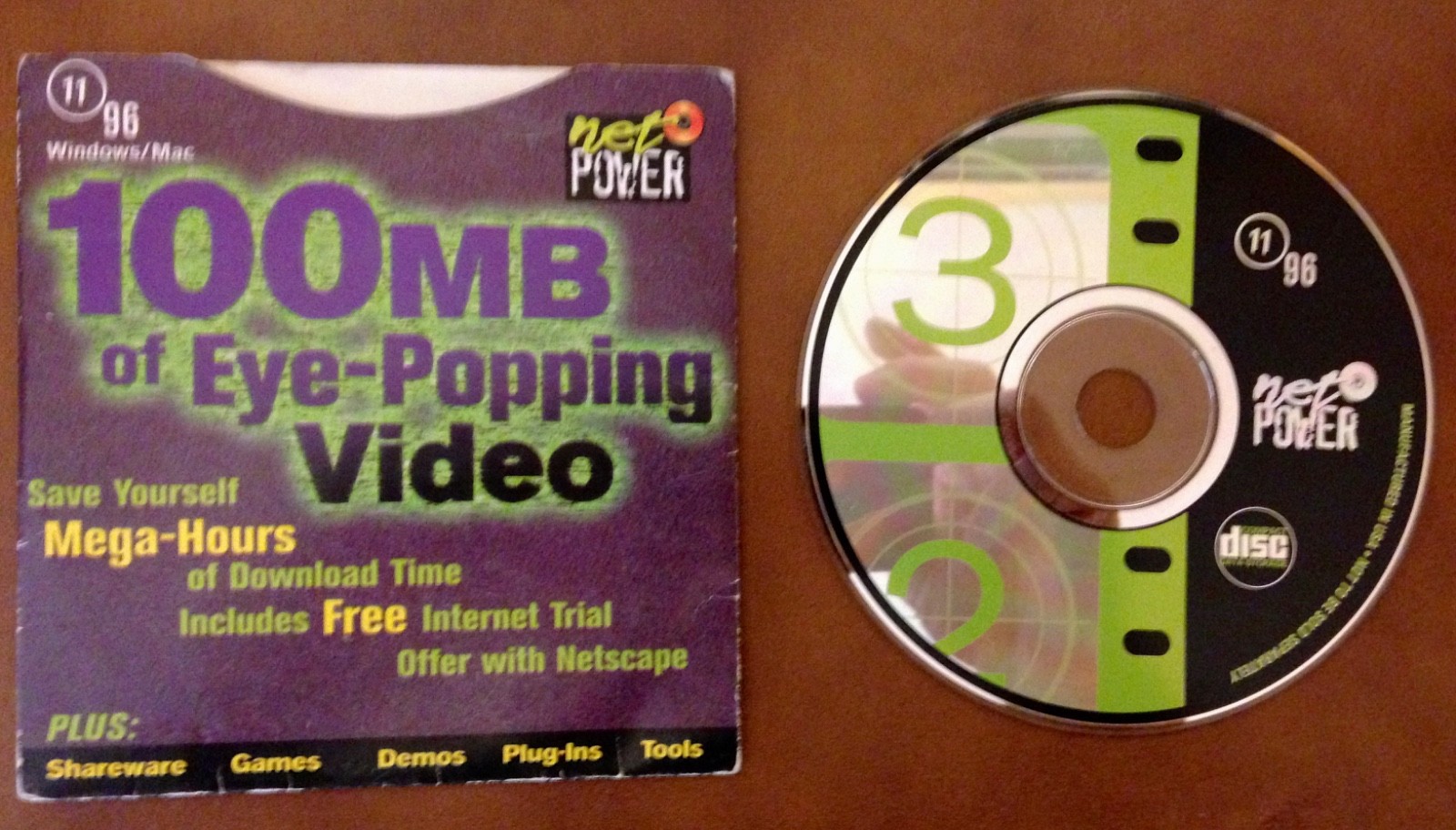 Waves, CD 1999, Director, Eye Pooping Video Discs / Macintosh Computer Software