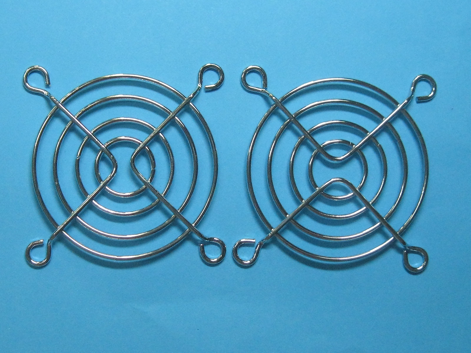 8 pcs DC Fan Grill Protector Silver Finger Guard Used for 60mmx60mm Fan 6cm New
