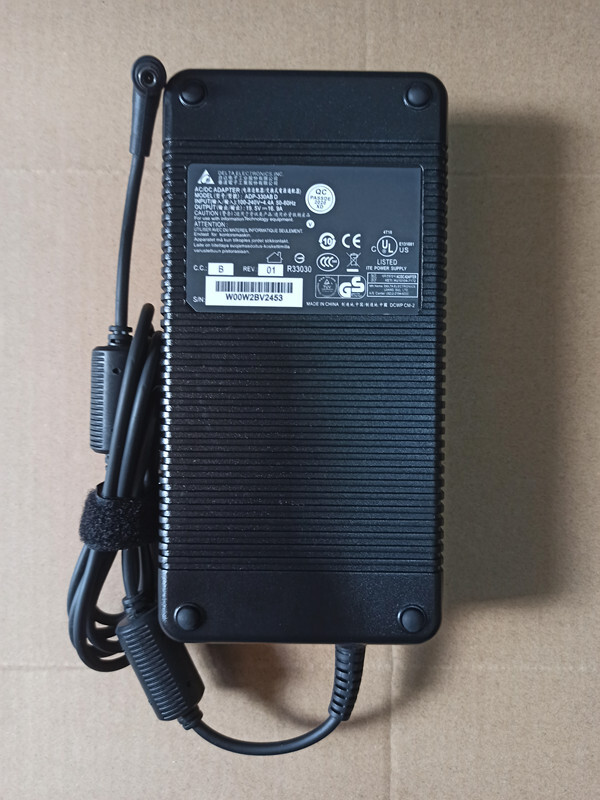 Genuine Asus ROG Strix 330W Adapter 19.5V 330W ADP-330AB D Pin GL504 Charger