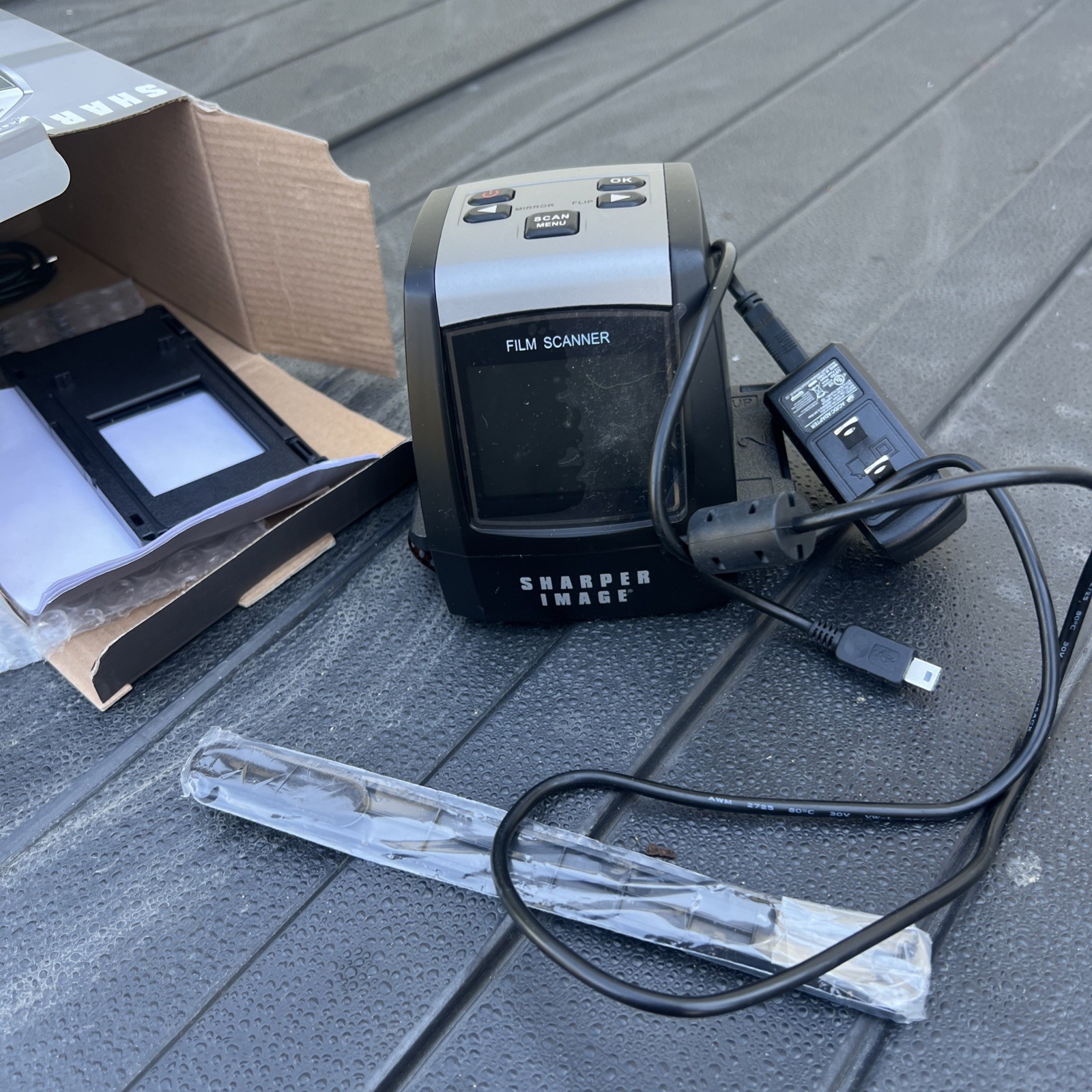 Sharper Image Slide & Negative Film Converter New