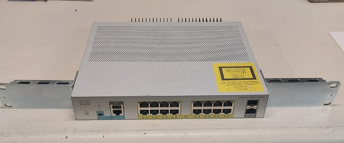 Cisco Catalyst 2960-L Series 16-Port PoE+ GBE Ethernet Switch WS-C2960L-16PS-LL