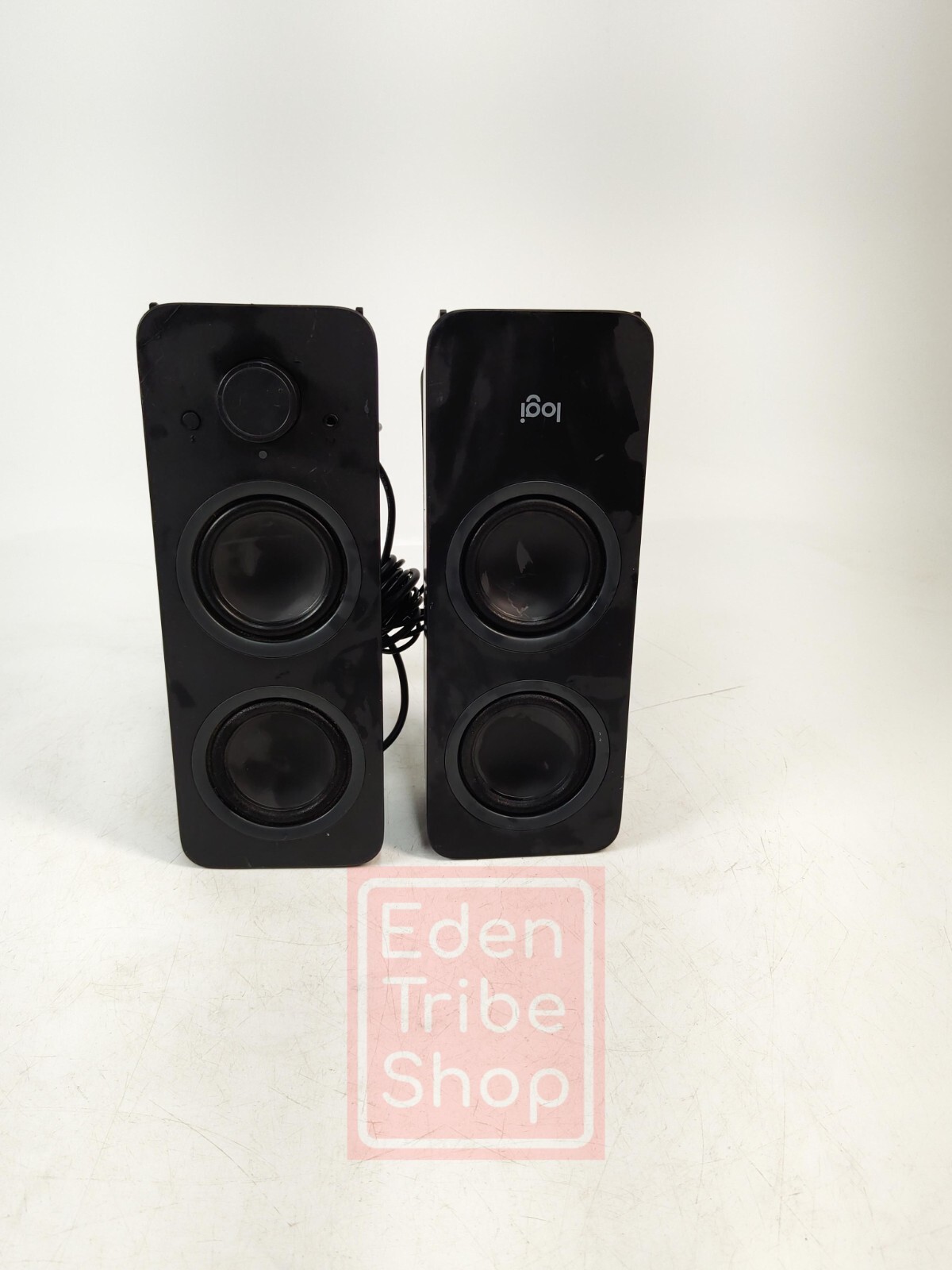2 Pieces Logi Desktop Computer  Multimedia Speakers - Black Model 500181 Z207