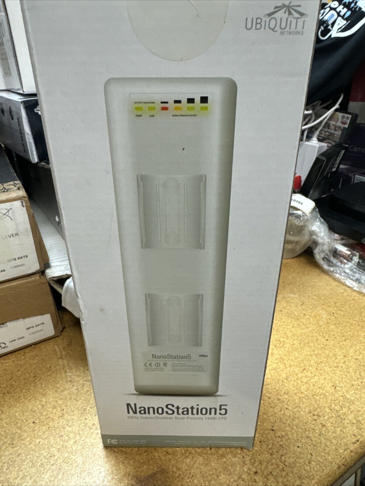 Ubiquiti NSM5-US NanoStation M5 5GHz Indoor/Outdoor airMAX CPE - NEW Open Box