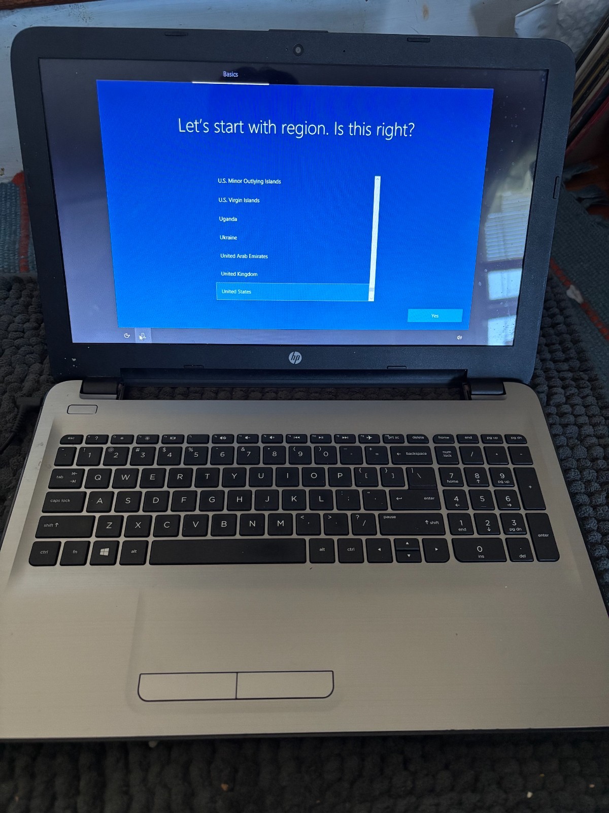 HP BA004DS Laptop - Factory Reset - 