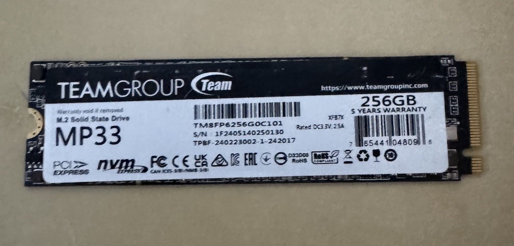 Team Group MP33 256GB M.2 2280 NVMe PCIe Gen 3 x4 Internal SSD