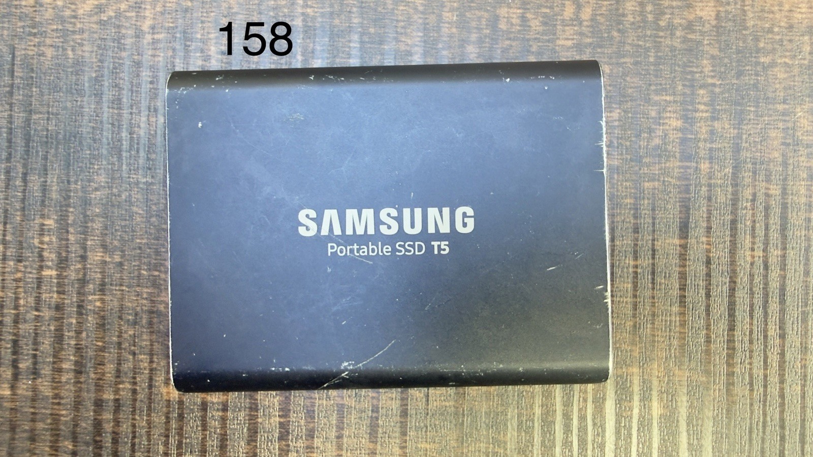 Samsung T5 1TB Portable External SSD MU-PA1T0B health100%, usage 1 Hour, w cable
