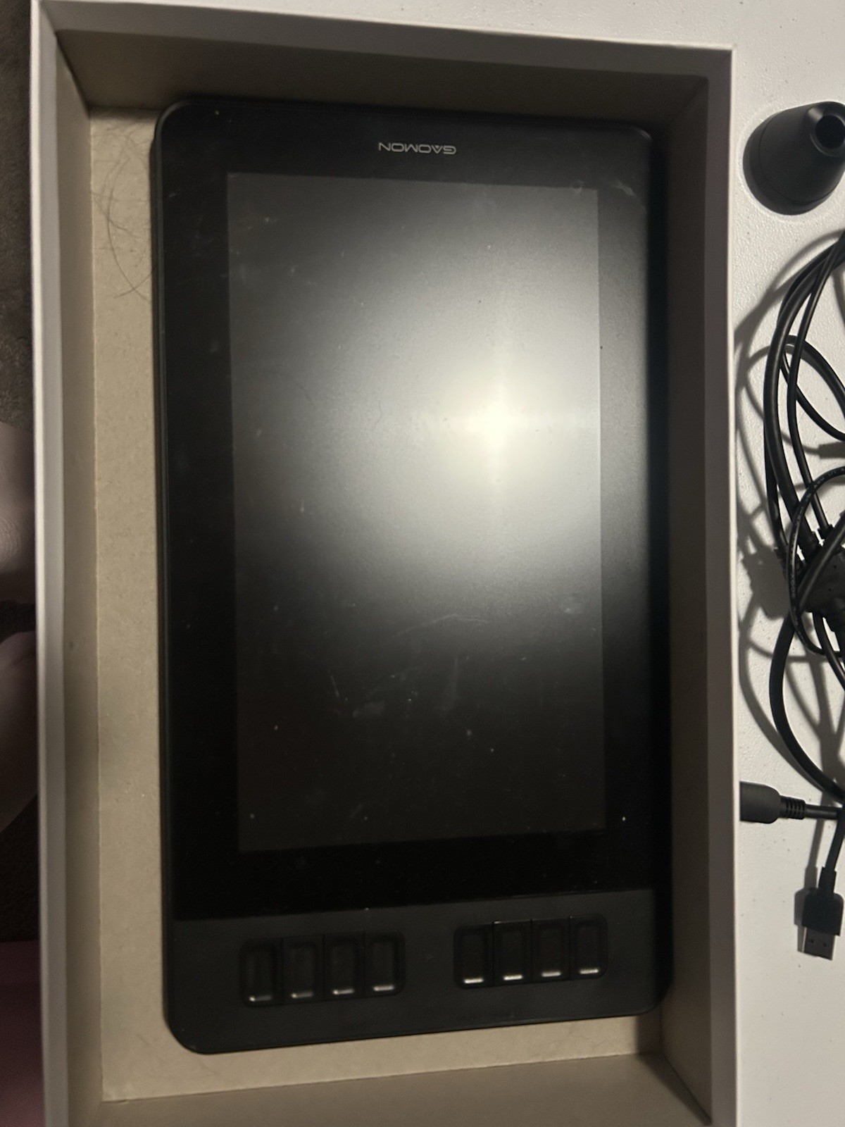 GAOMON PD1161 Graphics Tablet with Screen, 8 Shortcut Keys, USB Connectivity