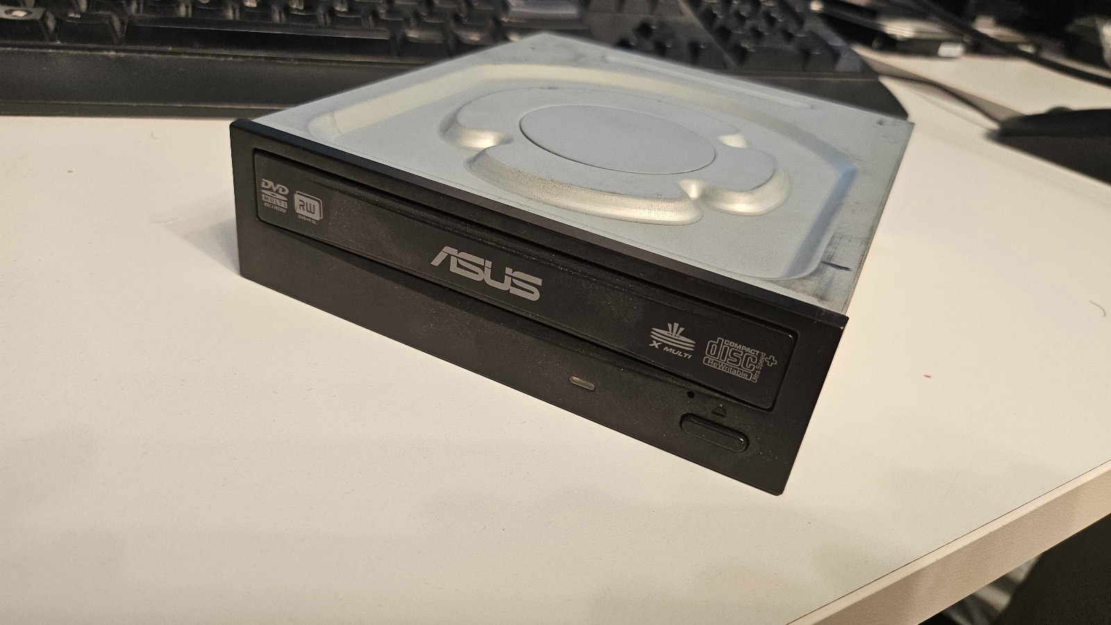 Asus Sata Internal Optical Drive DRW-22B2S (Black)